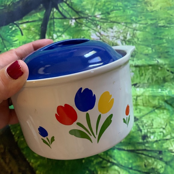 Tulip Tyme Stoneware Small Casserole Baking Dish - Picture 2 of 8